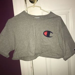 cropped champion shirt!